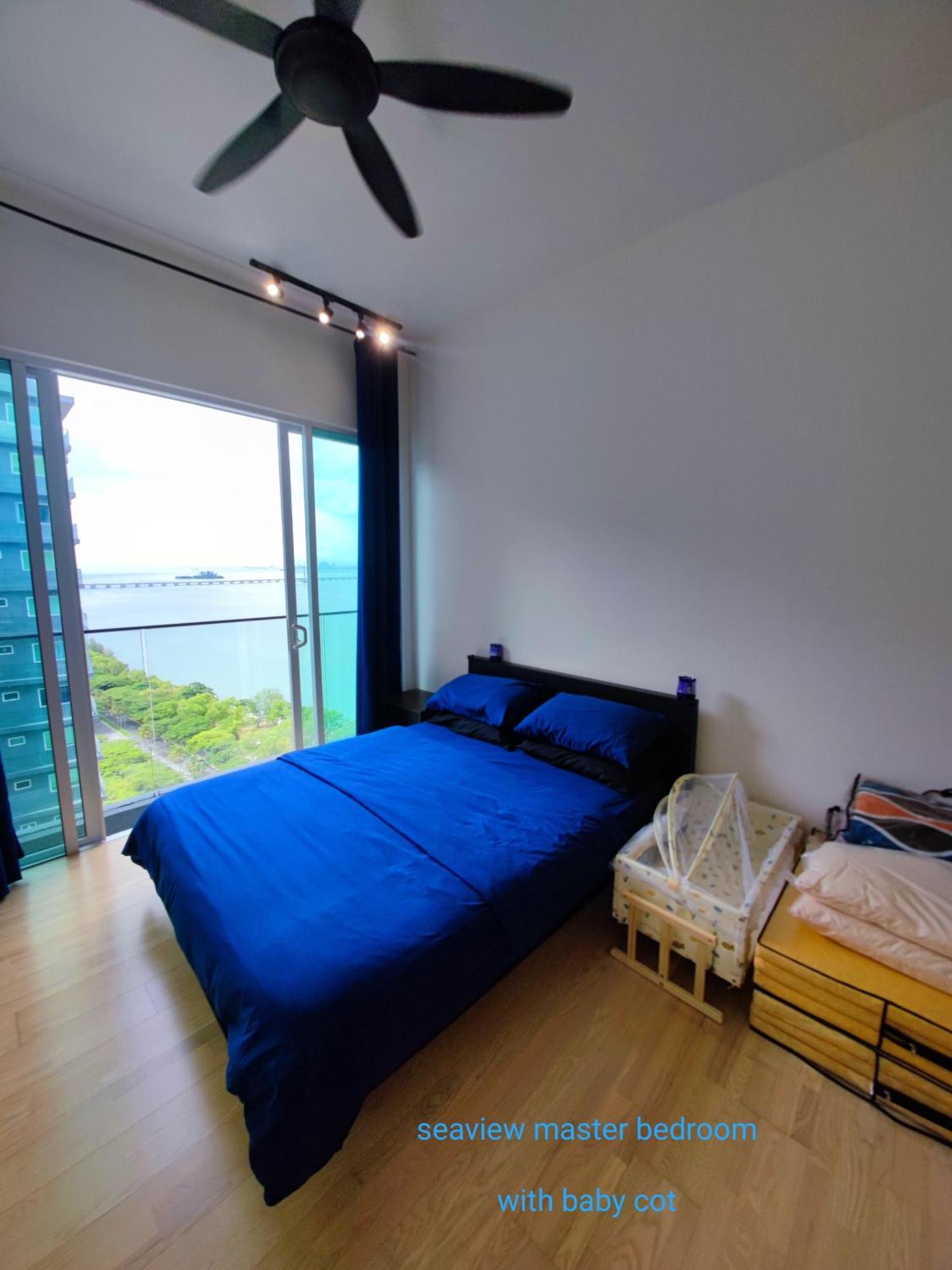 Infinite Seaview With Penang Bridge Suite With Sunrise Up To 11 Person Bayan Lepas Exteriör bild